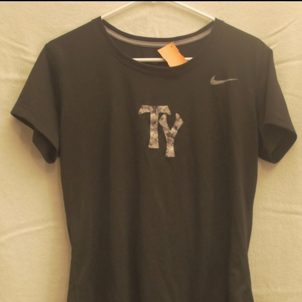 Nike Dri fit tshirt medium